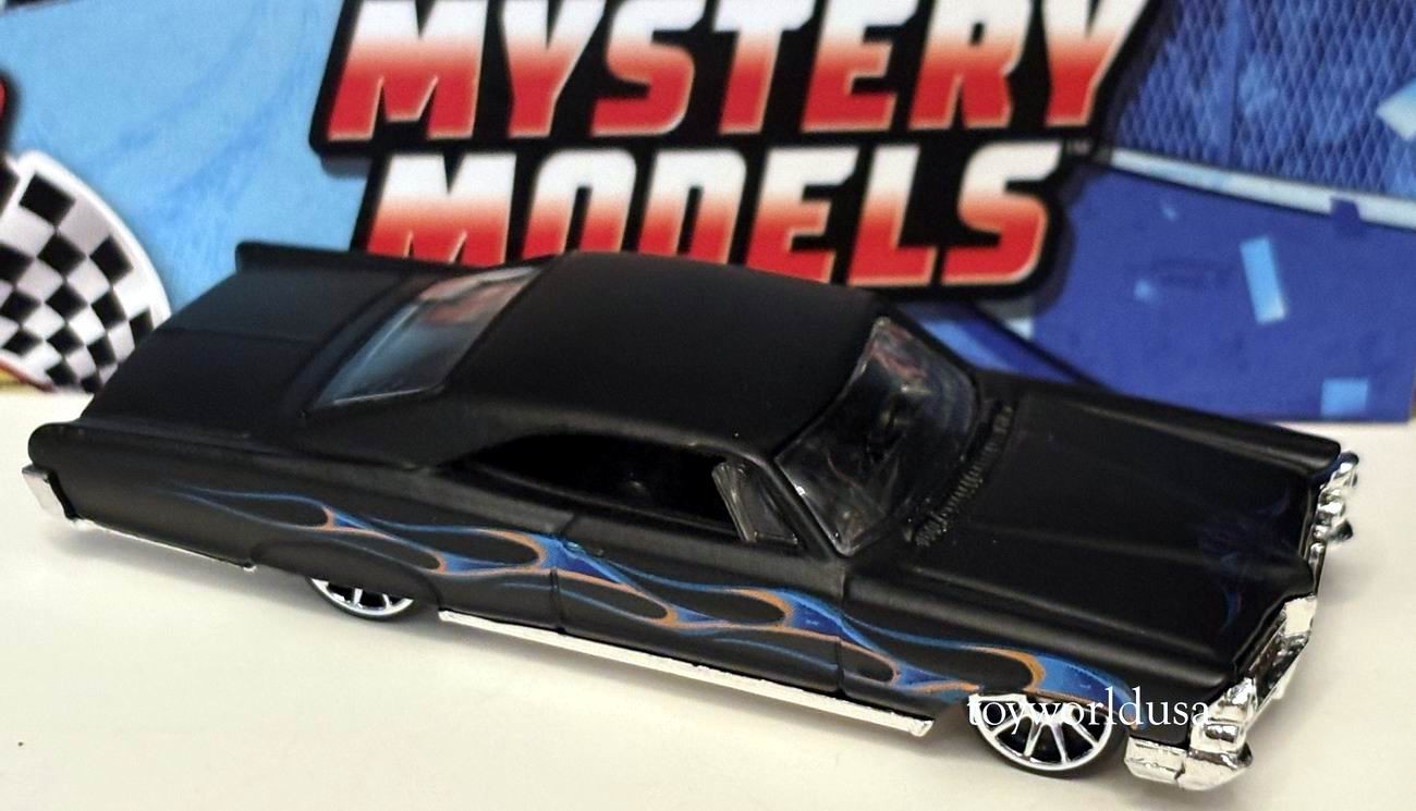 2007 Hot Wheels Mystery Car/Models #165 ’65 Pontiac Bonneville