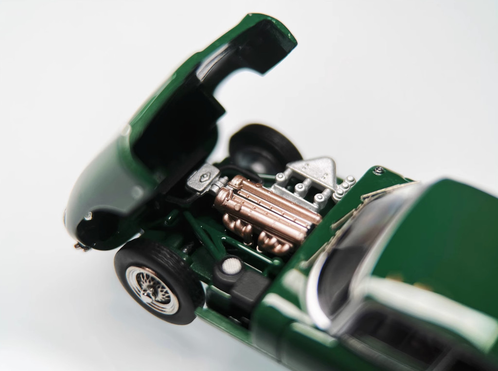 GFCC 1:64 1961 E Type Roadster Hard Top Sports Model Diecast Metal Car