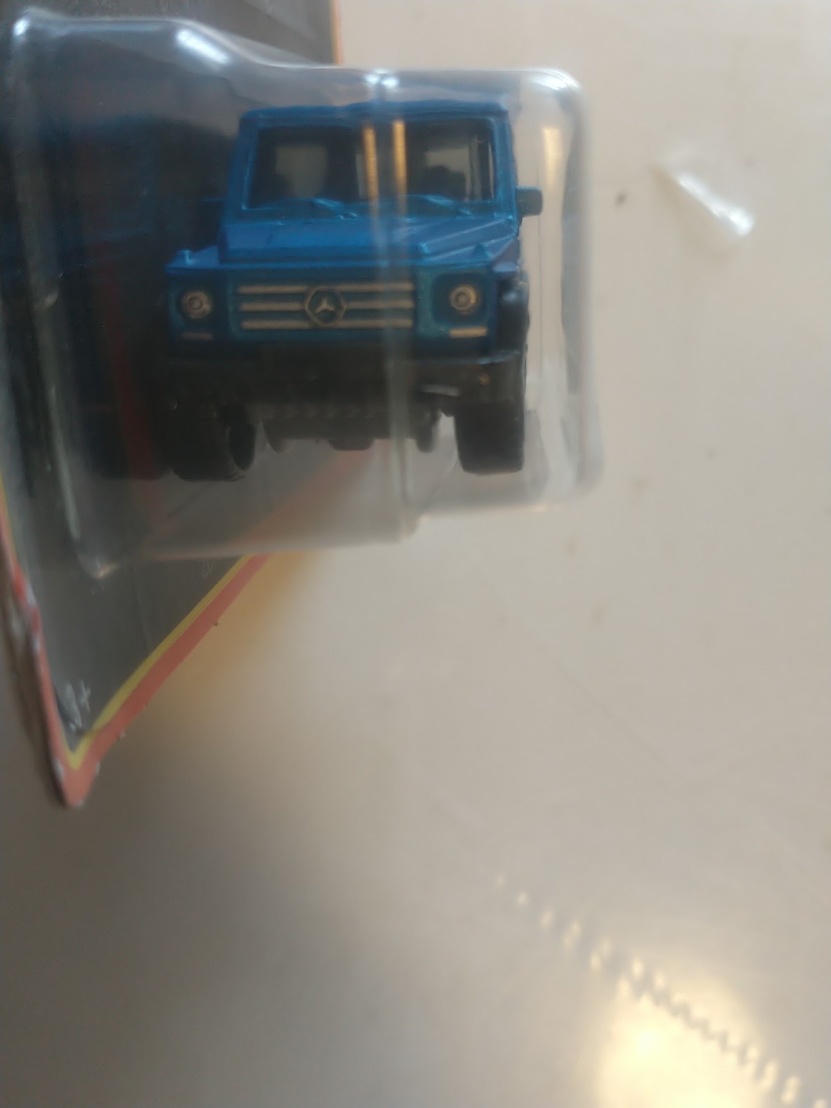 53/100 MATCHBOX EV TESLA MODEL X METALLIC BLUE Mercedes Benz G 500