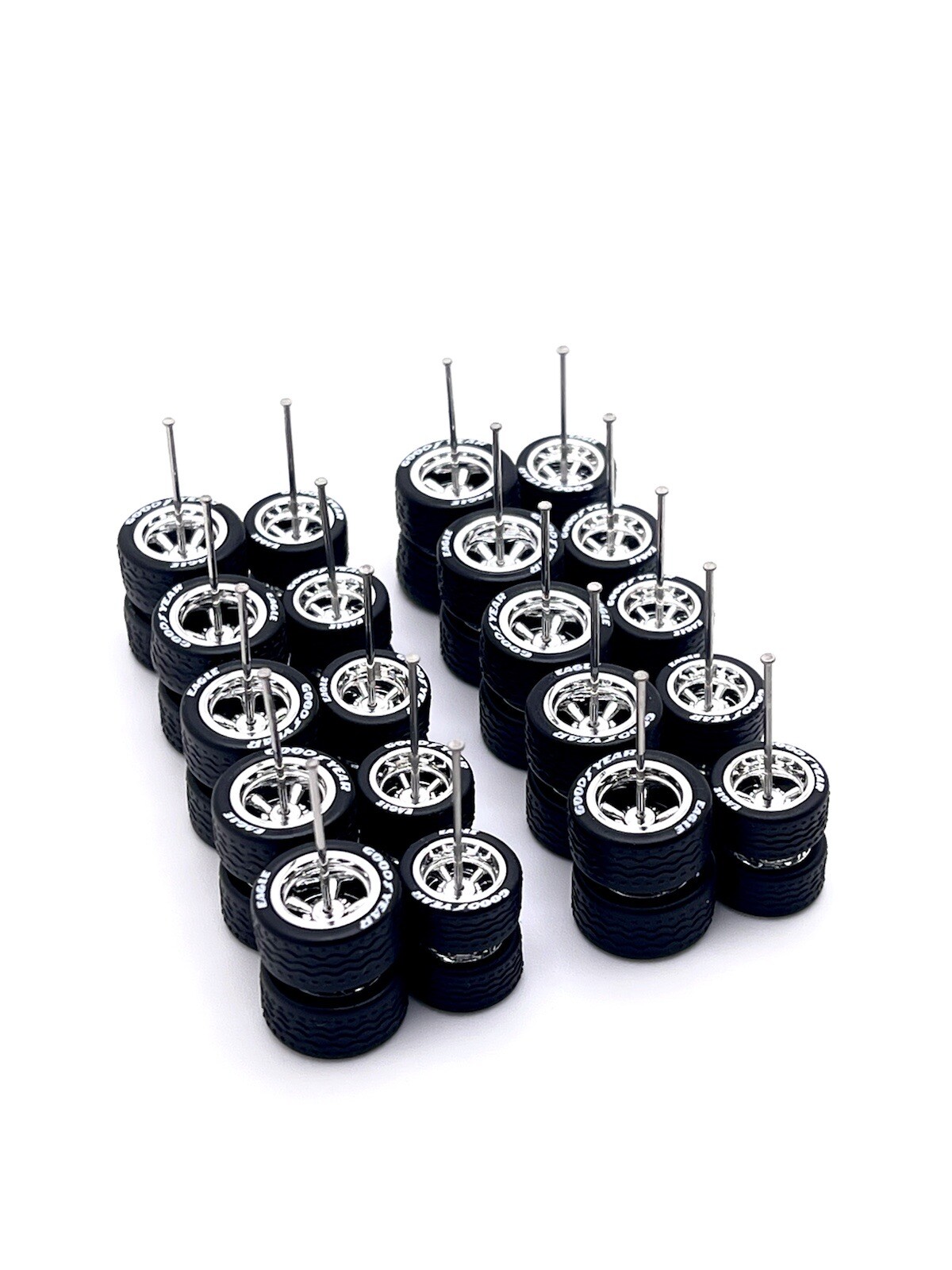 50x Chrome 1/64 Muscle Car For Hot Wheels Real Riders Wheels w/ Rubber Tires Set