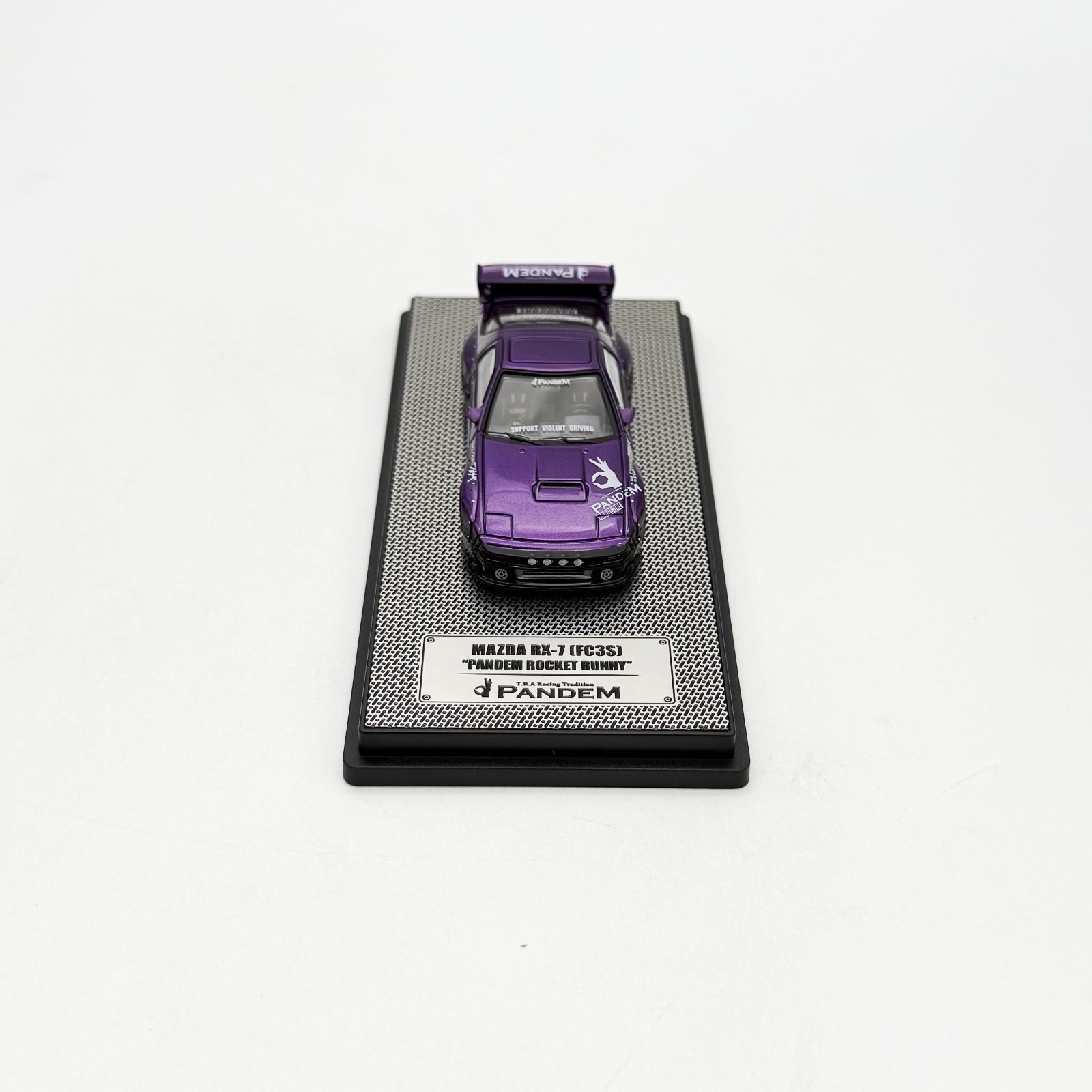 INNO64 1:64 Mazda RX-7 FC3S “Pandem Rocket Bunny” Purple