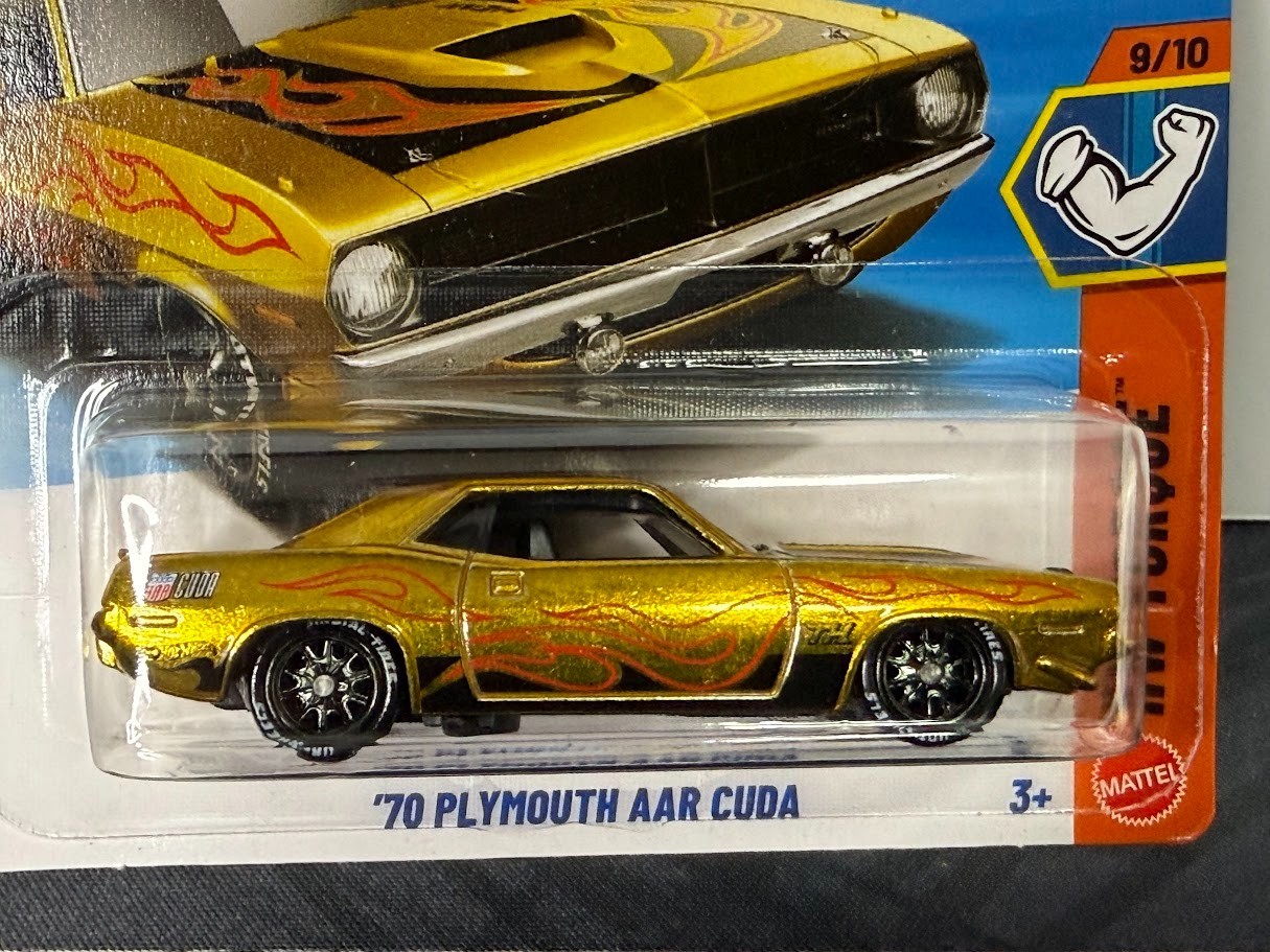 2026 Hot Wheels Super Treasure Hunt ‘70 Plymouth AAR Cuda Short Card W/Protector