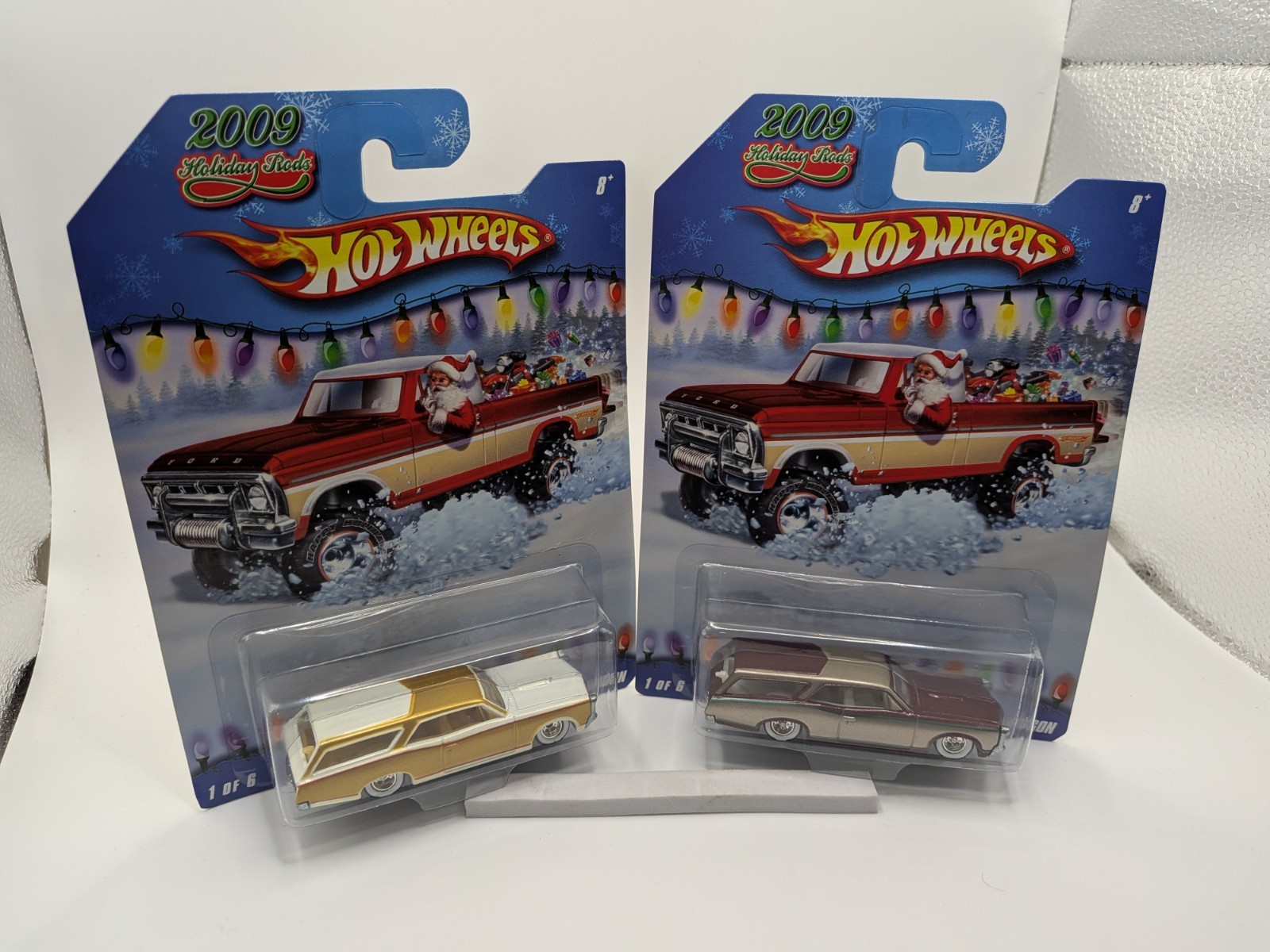 Hot Wheels 2009 Holiday Rods Custom ’66 GTO Wagon X2 In Protector