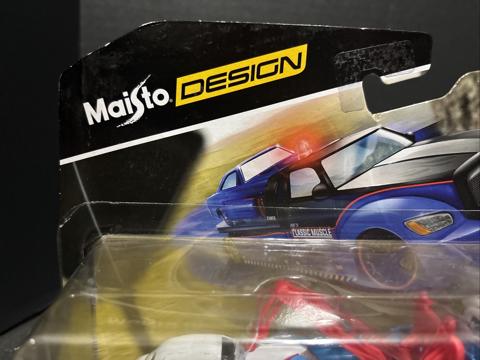 1953 B-61 Mack / 1937 Ford Maisto Design Elite Transport NEW SEALED 1:64 Diecast