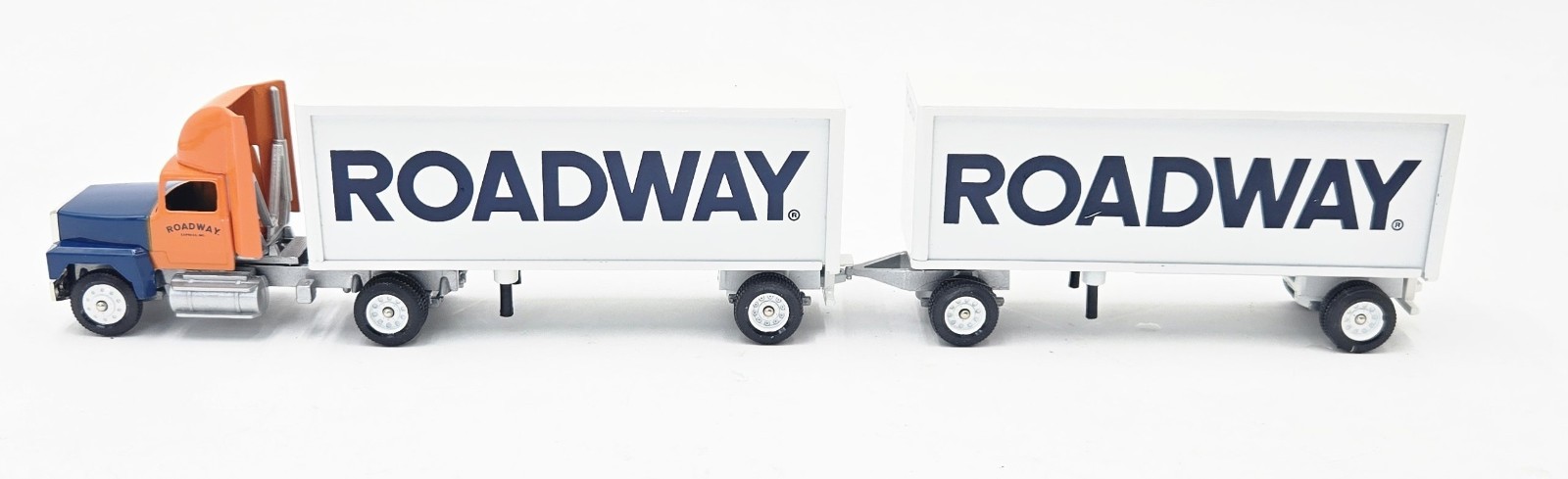 Vtg 1992 Winross Roadway Express Double Trailers 1:64 Diecast Semi Truck Set NOS