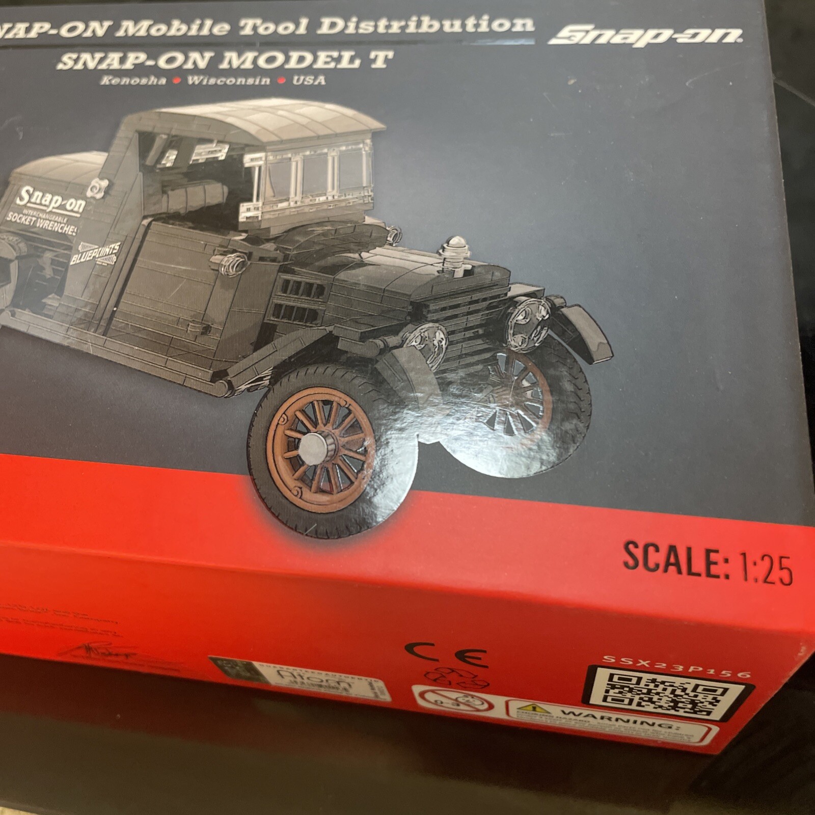 SNAP ON TOOLS Atom Brick Mini Bricks Model T – SSX23P156 Premium Model New