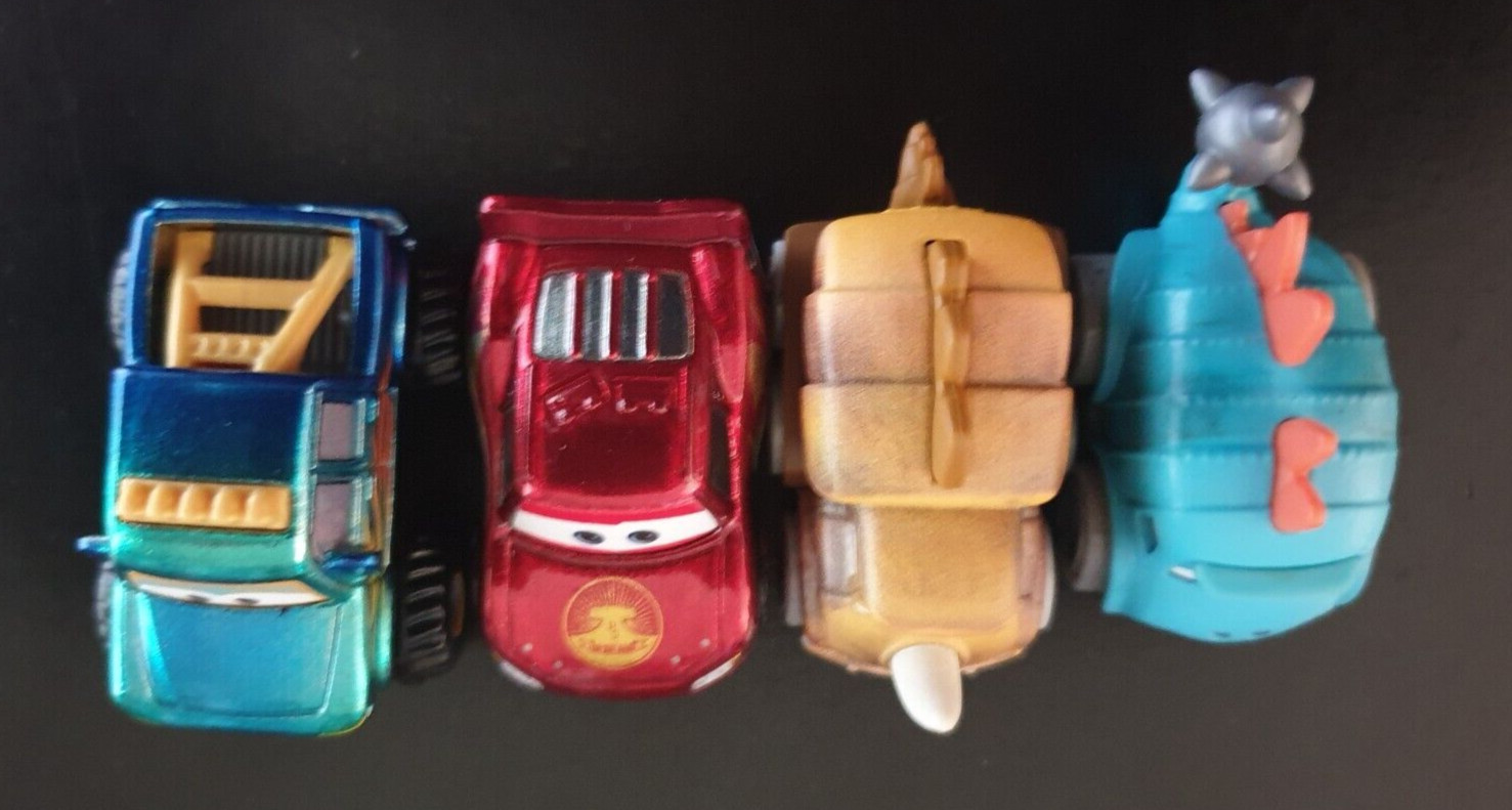 Disney Cars On The Road Mini Racers Ivy Ankylosaurus 2 Dinosaurs LMQ 4 Cars