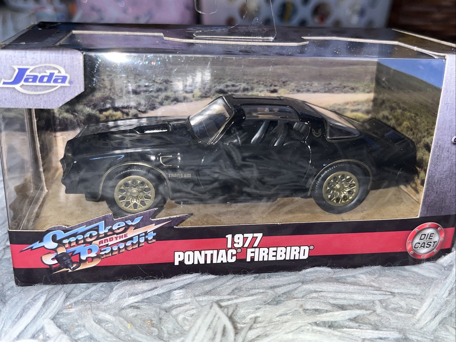 NEW Jada Toys 31061 Smokey & the Bandit 1977 PONTIAC FIREBIRD 1:32 DieCast Car