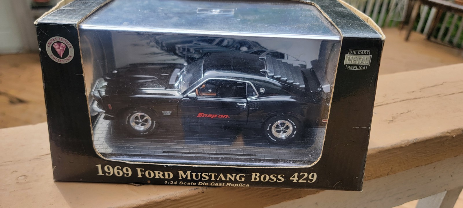 Snap-on 1969 Ford Mustang Boss 429 1 24 Scale Die Cast Replica