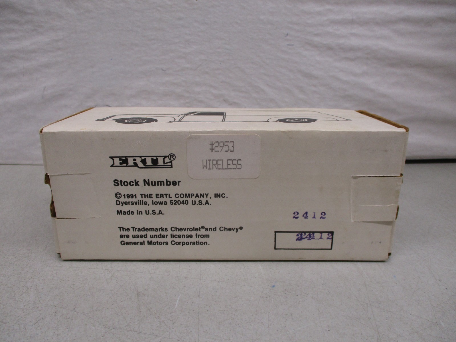 Ertl Wireless 1950 Panel Truck Bank 1/25