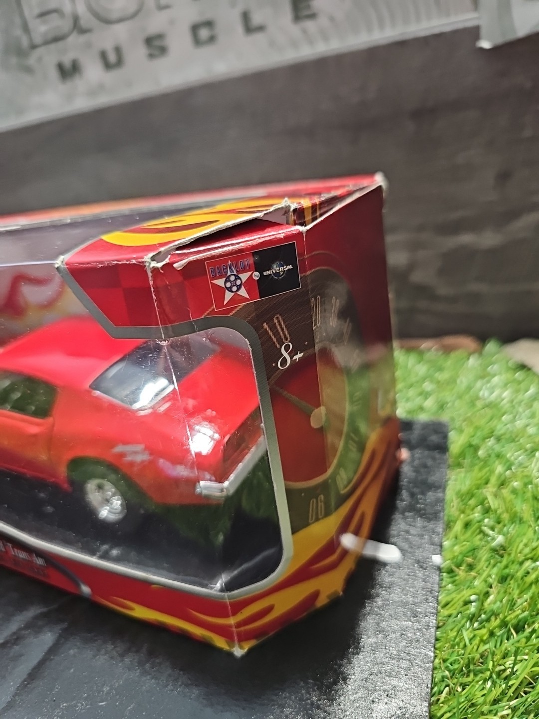 Motor Max American Graffiti 1973 Pontiac Firebird Trans Am 1:24 Scale Diecast