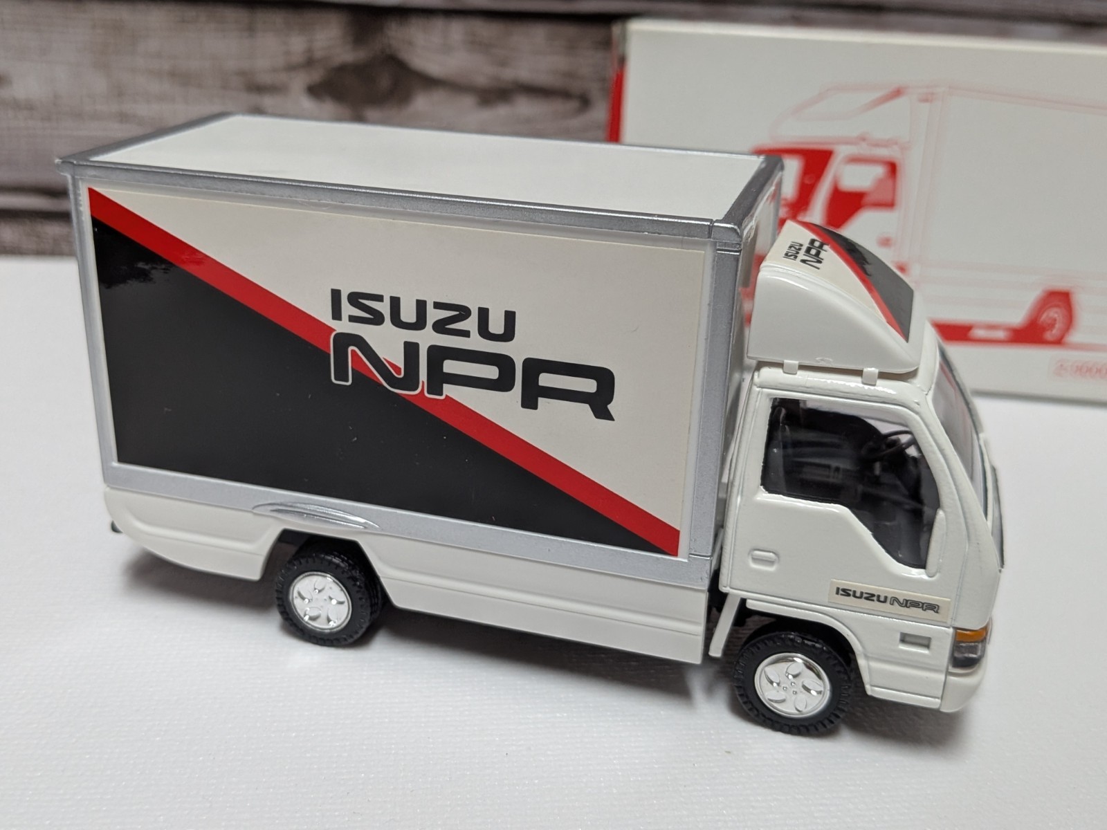 Isuzu NPR Diecast Collector Box Truck