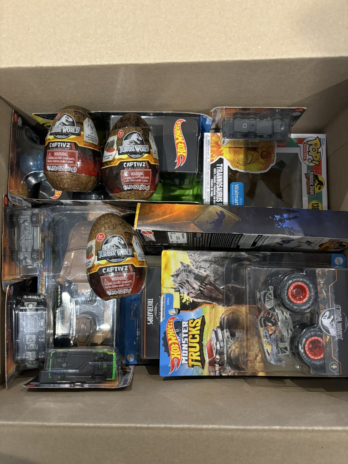 Jurassic World Mega Lot-T-Rex 1:24 Truck,H.W. 5 Car Set,Funko Pop,5 1:24 Trucks,