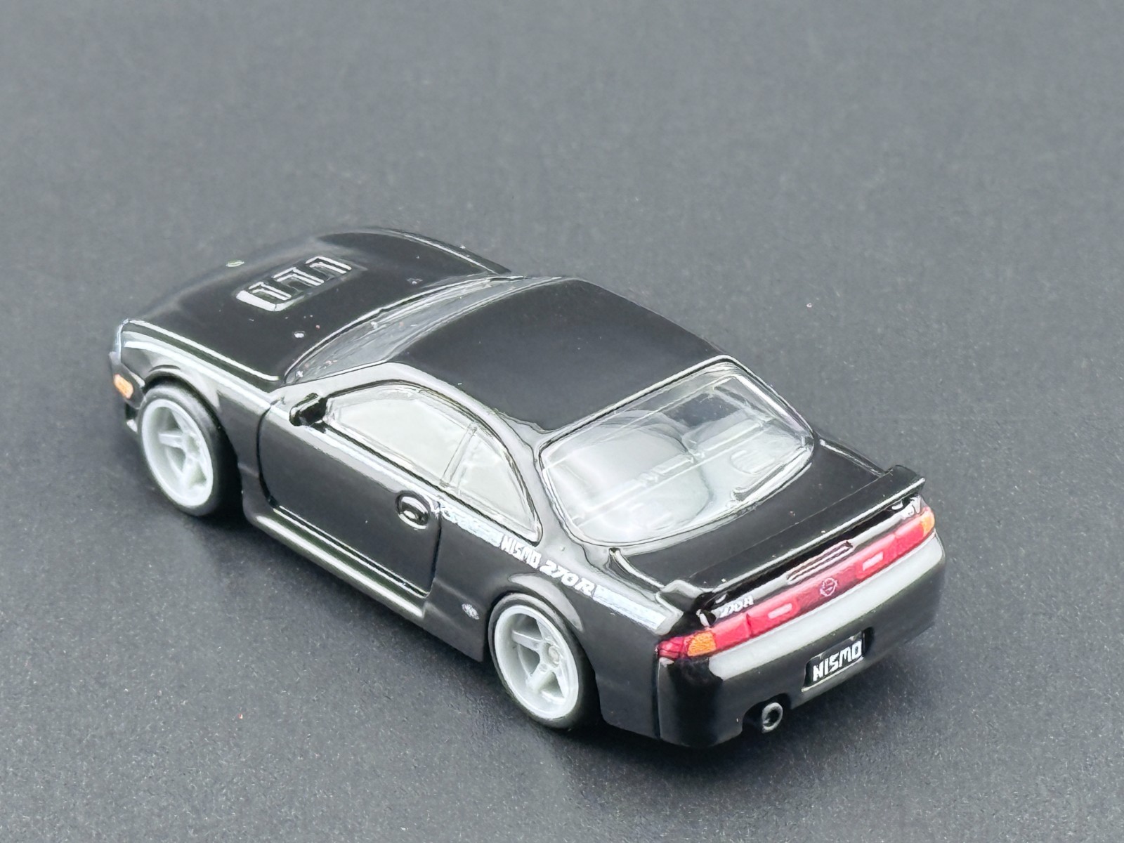 Hot Wheels 1994 Nismo 270R S14 Modern Classics FPY86-961S 1/64