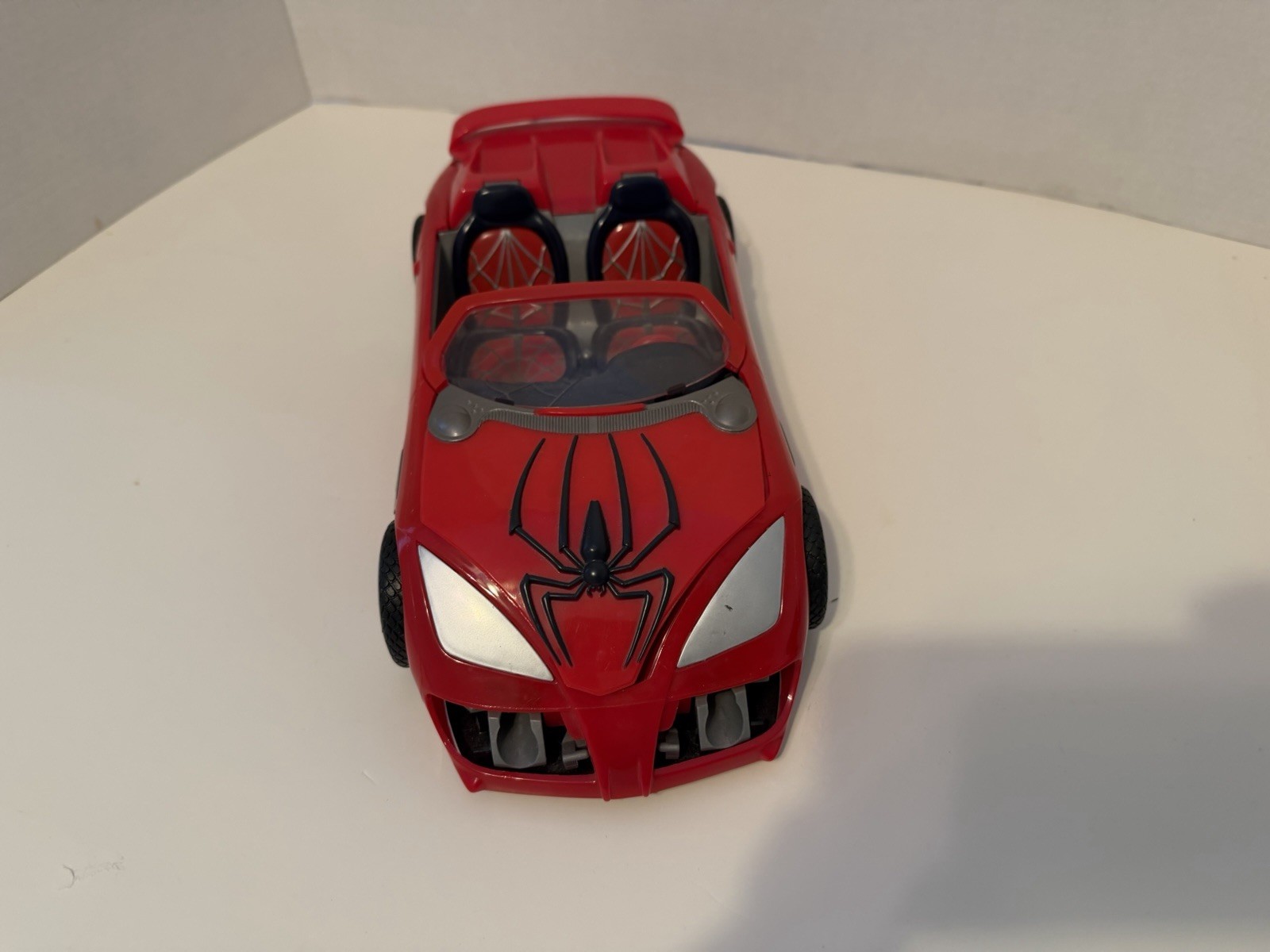 Toy Biz Spider-Man Themed Red/Black/Silver Convertible Toy Car Vehicle