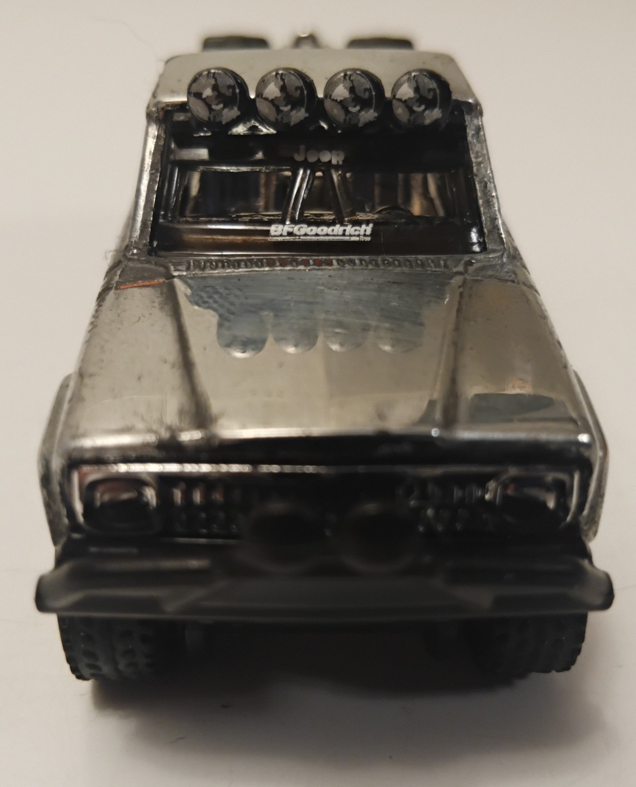Hot Wheels: ’73 Jeep J10 (Gone in Sixty Seconds Series 3-Nao)