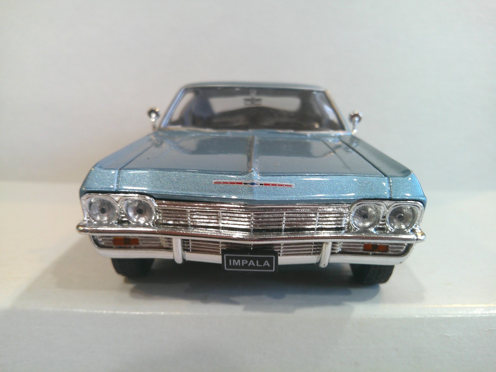 WELLY 1965 Chevrolet Impala SS 396 About 1/25 Scale Metallic Light Blue VG