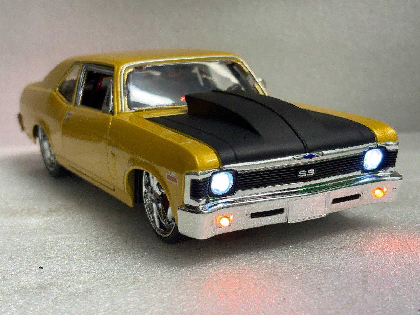 🔥1970 Chevy Nova SS PRO Super Street Car Custom BUILT WORKING LED LIGHTS 1/18