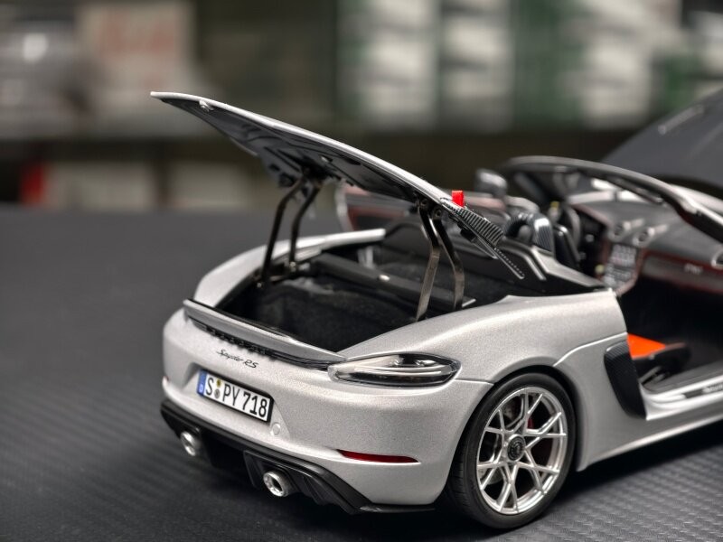 NOREV 1:18 Porsche 718 Spyder RS 2023 Convertible Car Model