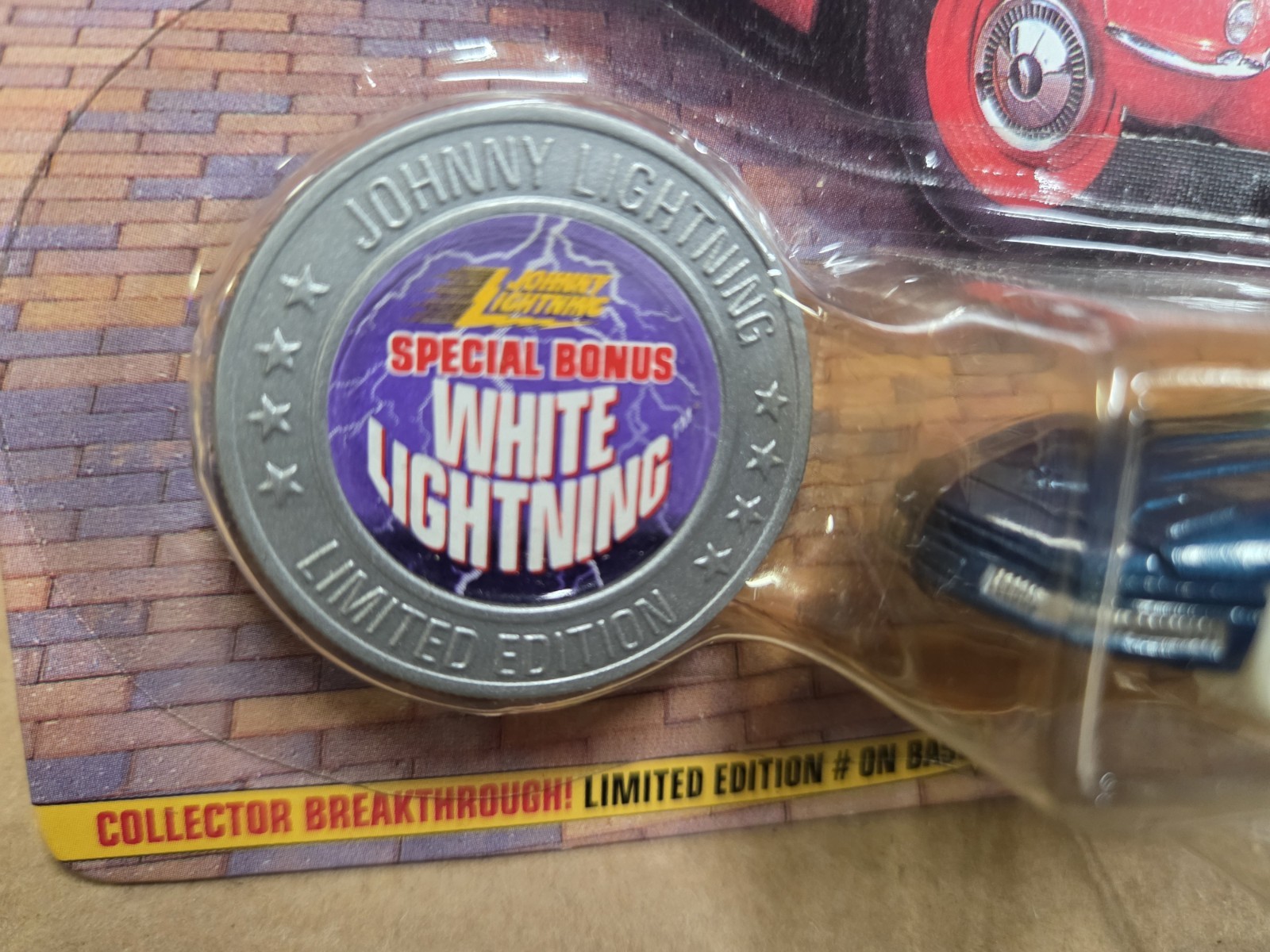 Rare Johnny Lightning 1995 Chevrolet Corvette ZR-1 WHITE LIGHTNING Chase J-38