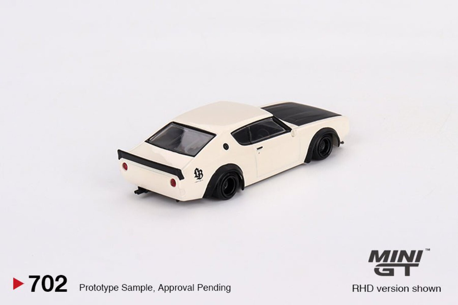 Mini GT 1:64 Nissan Skyline Kenmeri Liberty Walk – White