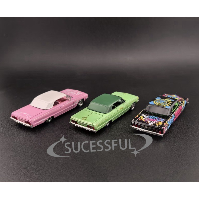 FW 1:64 Black Impala Lowrider Adjustable Chassis Open Convertible Diecast Model
