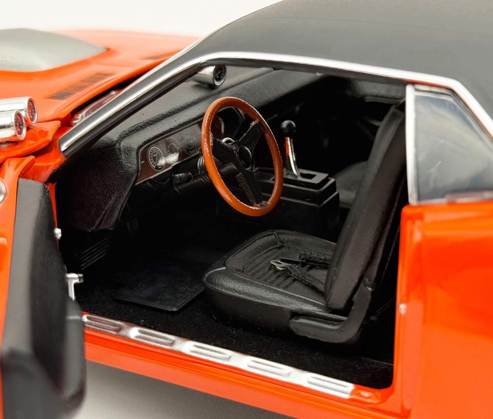 1970 PLYMOUTH HEMI CUDA “SUN KISSED CUDA” ORANGE DRAG RACING 1:18 ACME A1806139