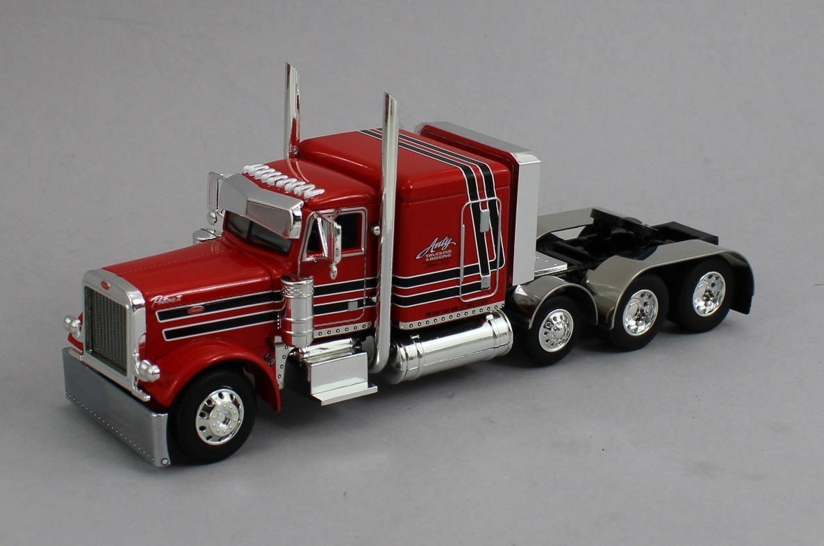 DCP 1:64 *ANTY TRUCKING* Peterbilt 379 63″ Flattop w/Tri-Axle LOWBOY Trailer NIB