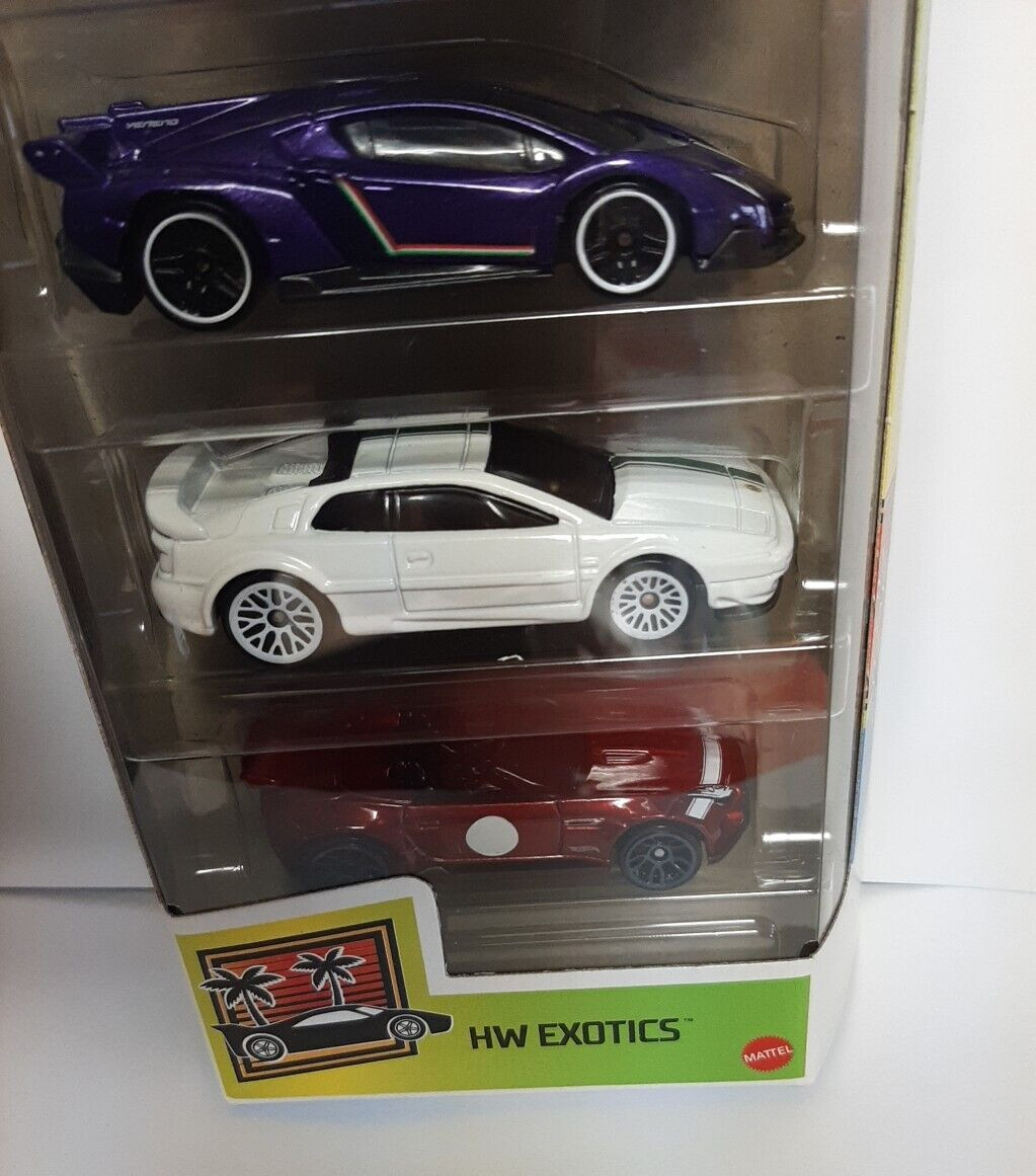 2020 Hot Wheels 5 Pack Bugatti Chiron Lamborghini Lotus Jaguar Aston Martin