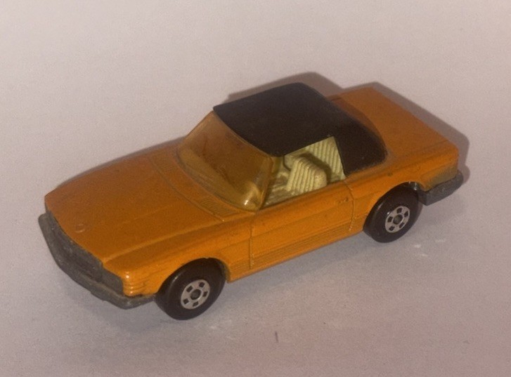MATCHBOX Loose SUPERFAST Mercedes 350SL (Orange)