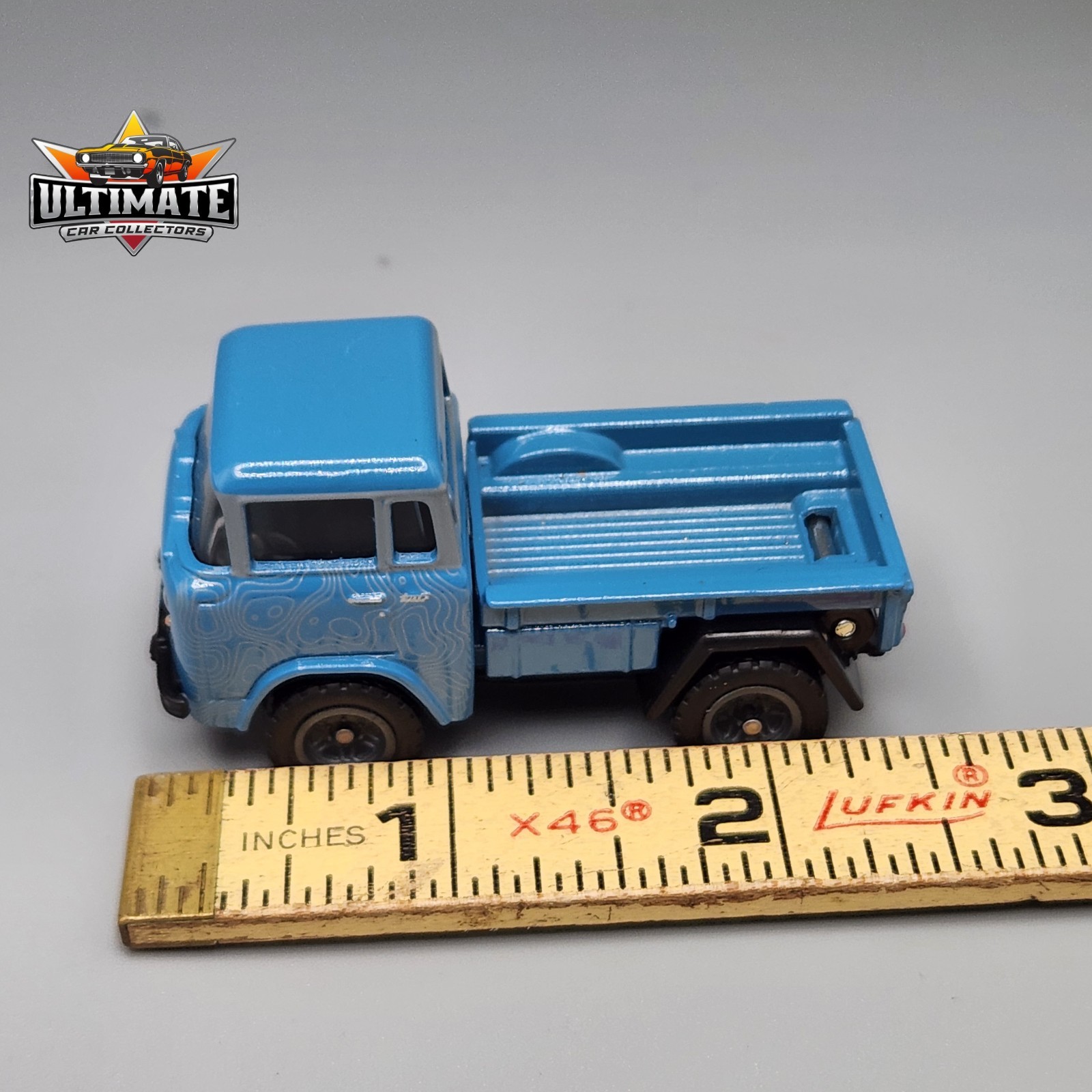 1961 61 Jeep FC Truck Collectible 1/64 Scale Diecast Collector Car