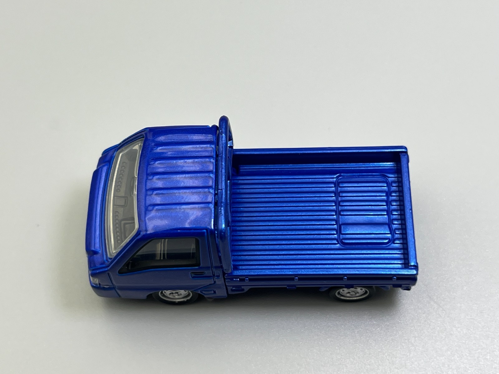 Subaru Sambar Kei Truck Blue Tomica Premium #27 1/55 scale