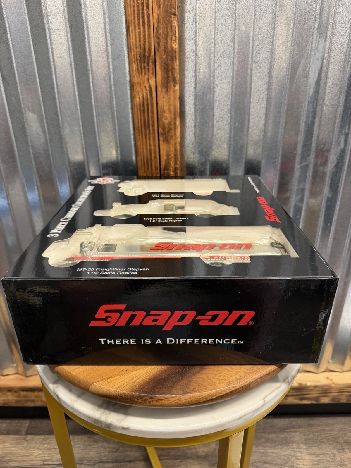 Snap On Tools 85th Anniversary 3 Piece Chrome Collector’s Set SSX2568 1:34 1:32