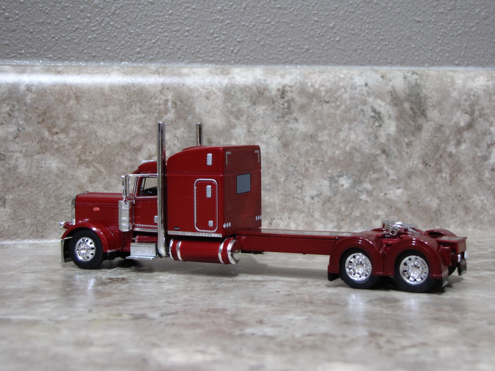 DCP 1/64 Maroon Peterbilt 389 Semi Truck Farm Toy