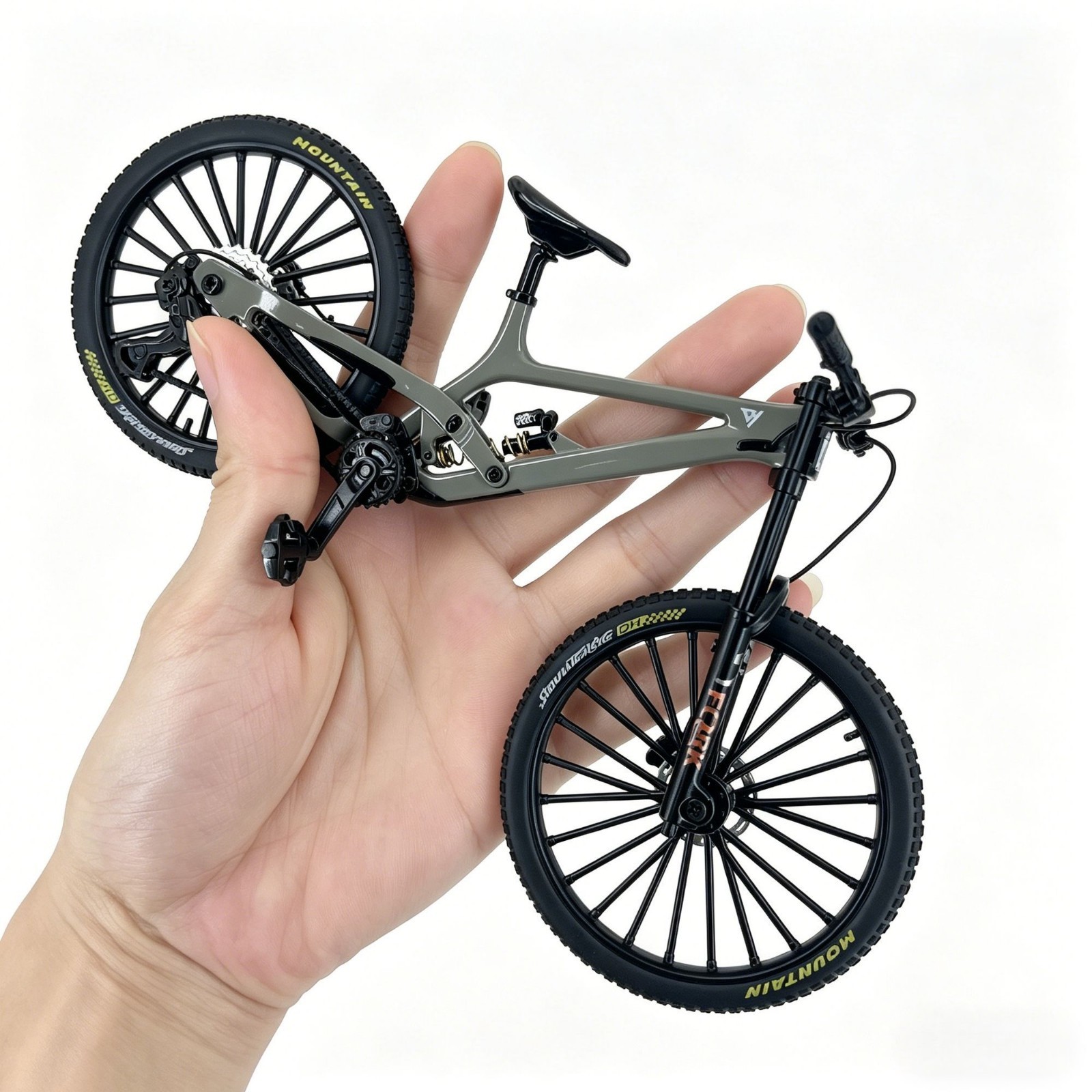 Metal Mountain Bike Model Desktop Mini Alloy Classic Bicycle Toy Die-Cast Finger