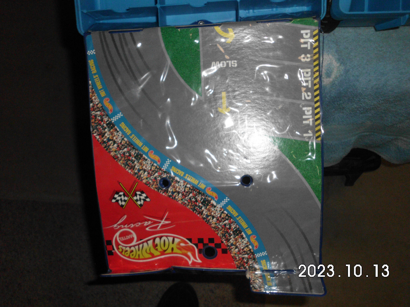 1997 Hot Wheels 100 Car Carry Case 32 Funny Cars / Dragsters / Nascar + Bonus