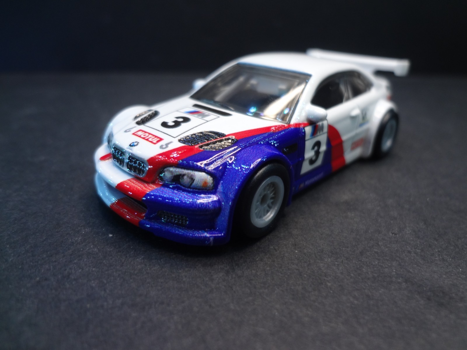 Hot Wheels 2001 BMW M3 GTR – Loose