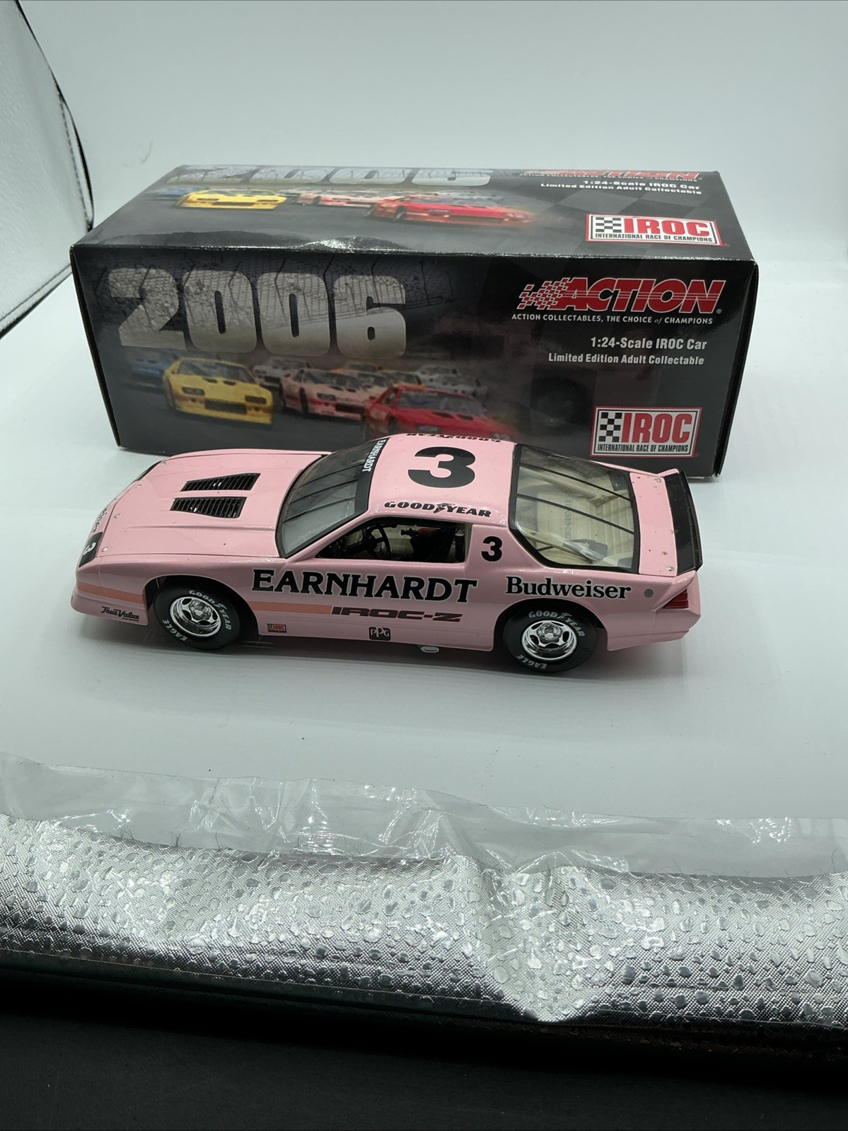 2006 IROC 1989 CAMARO IROC EXTREME NUMBER 3 BUDWEISER 1 Of 1333