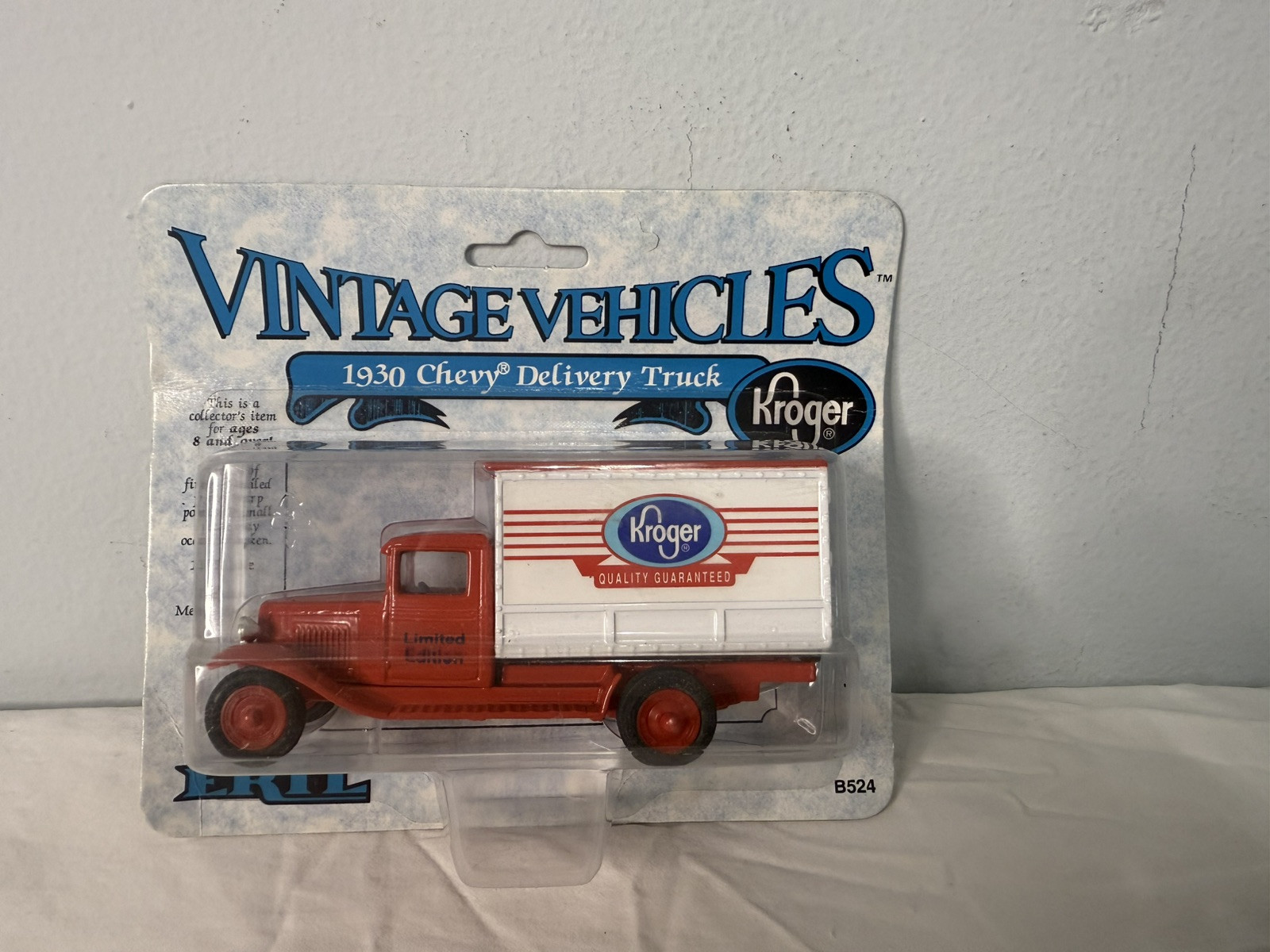 ERTL Vintage Vehicles 1930 Chevy Kroger Delivery Truck NIB