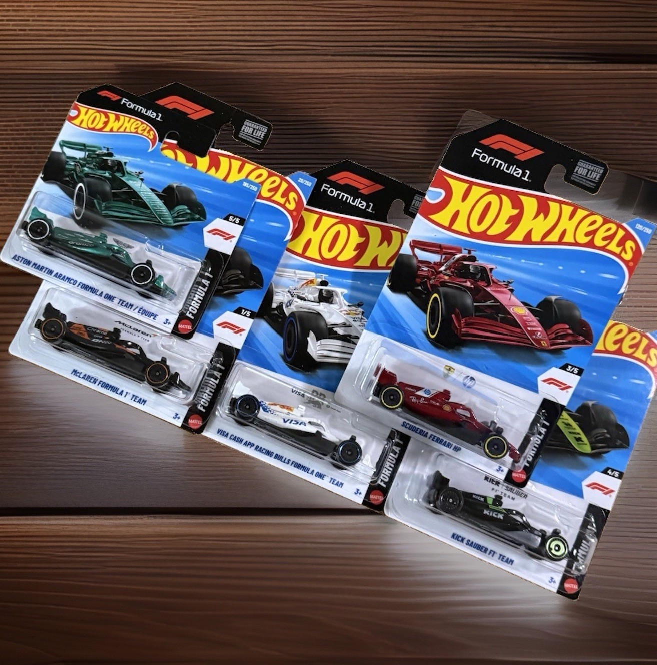 2026 Hot Wheels Formula 1 SET 5 McLaren Racing Bulls Ferrari KICK Aston Martin