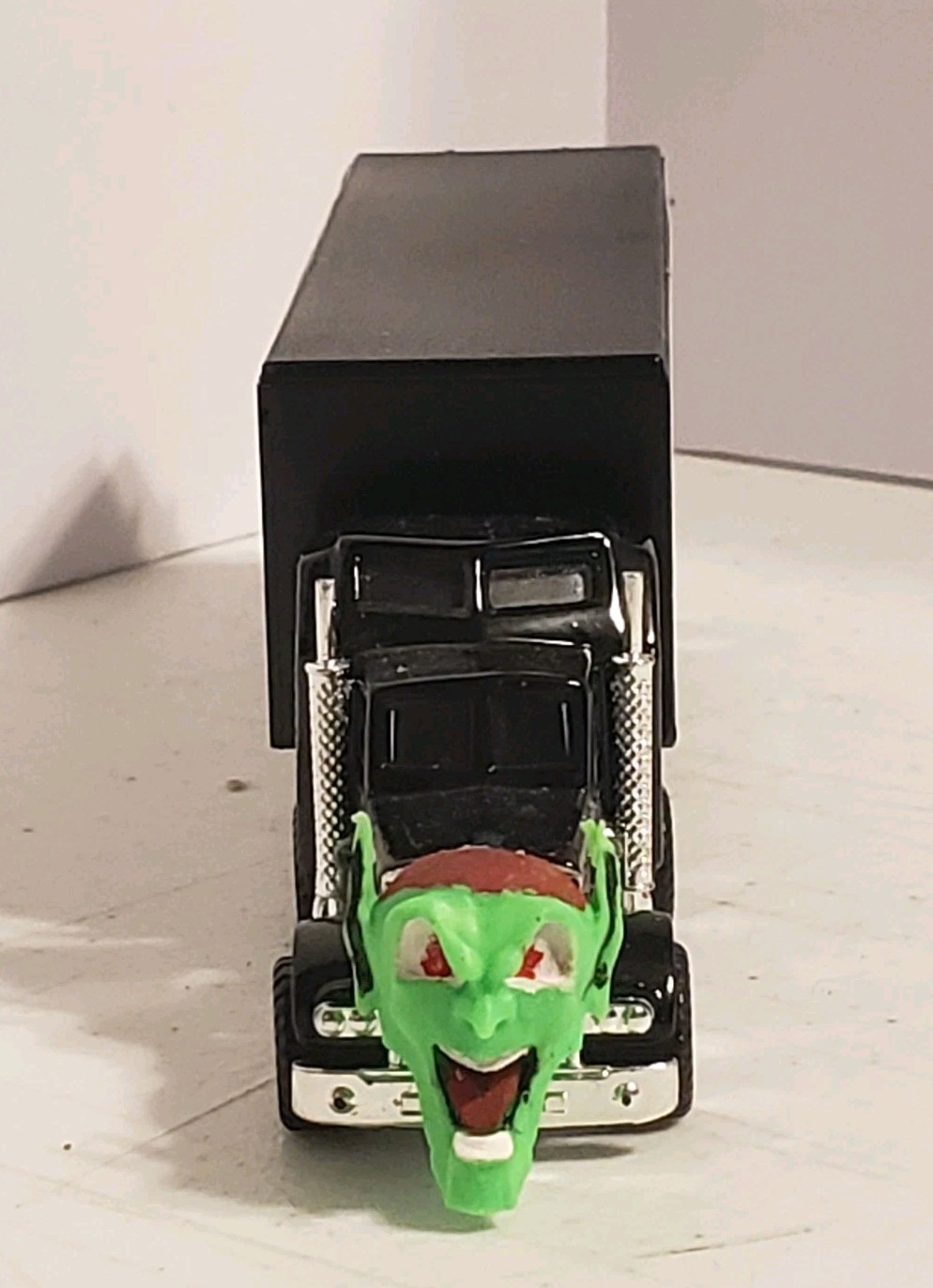 Maximum Overdrive Green Goblin Happy Toys 1/87 RIG SEMI TRUCK Custom Made HO