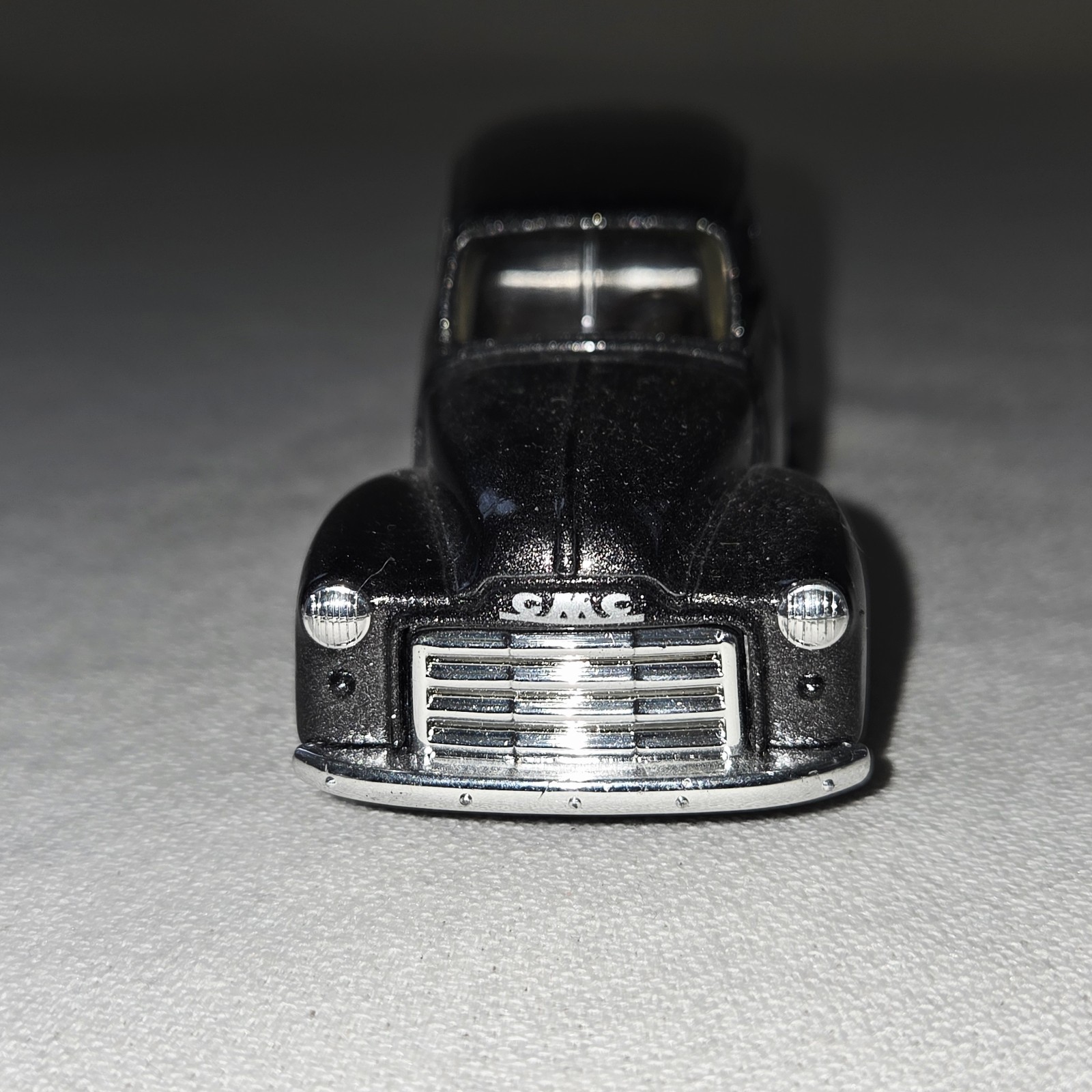 ERTL 1951 GMC Panel Truck “Silver Bird Transit” 1:43