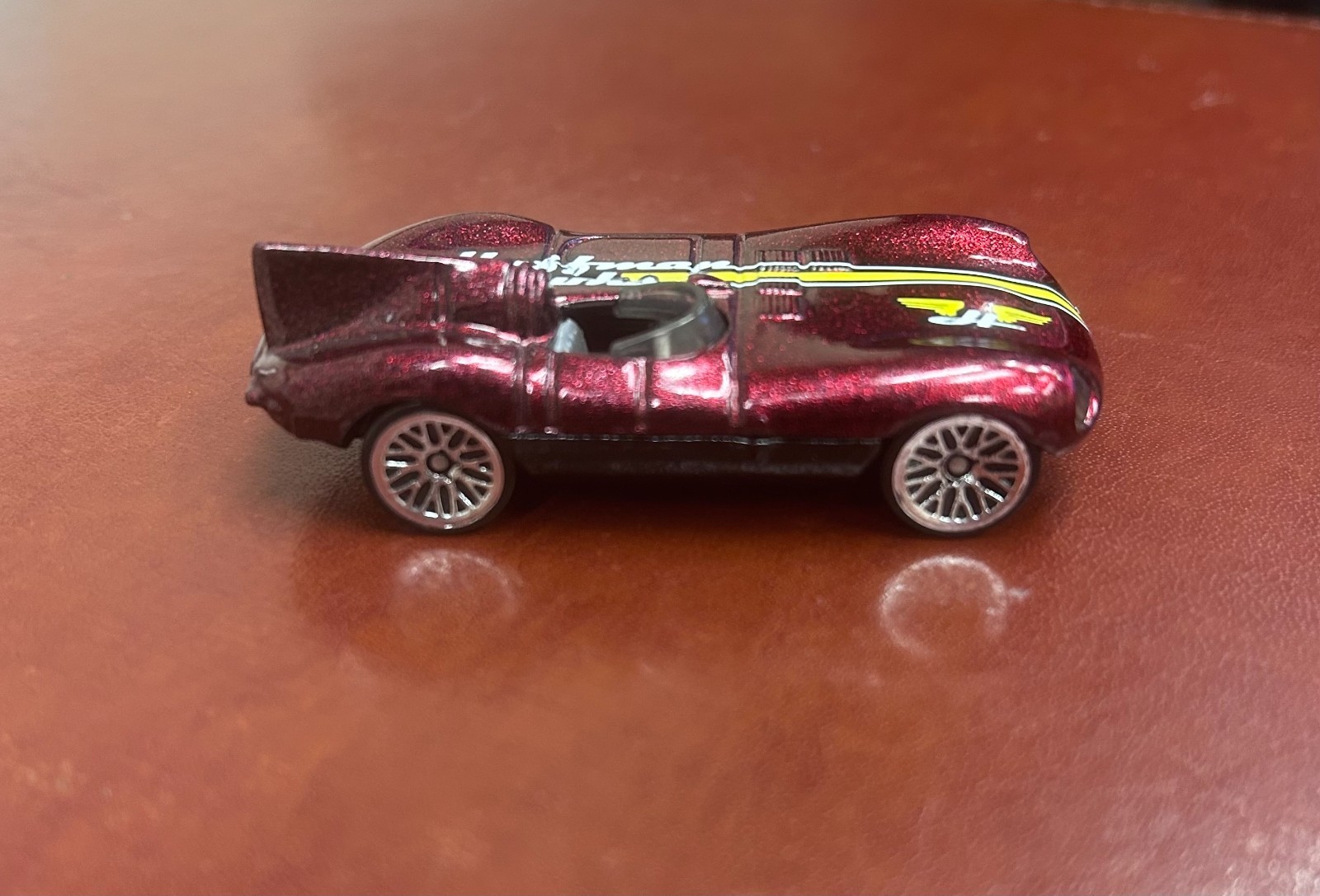 1997 Hot Wheels Jaguar D-Type – Metallic Dark Red – Huffman Hawks