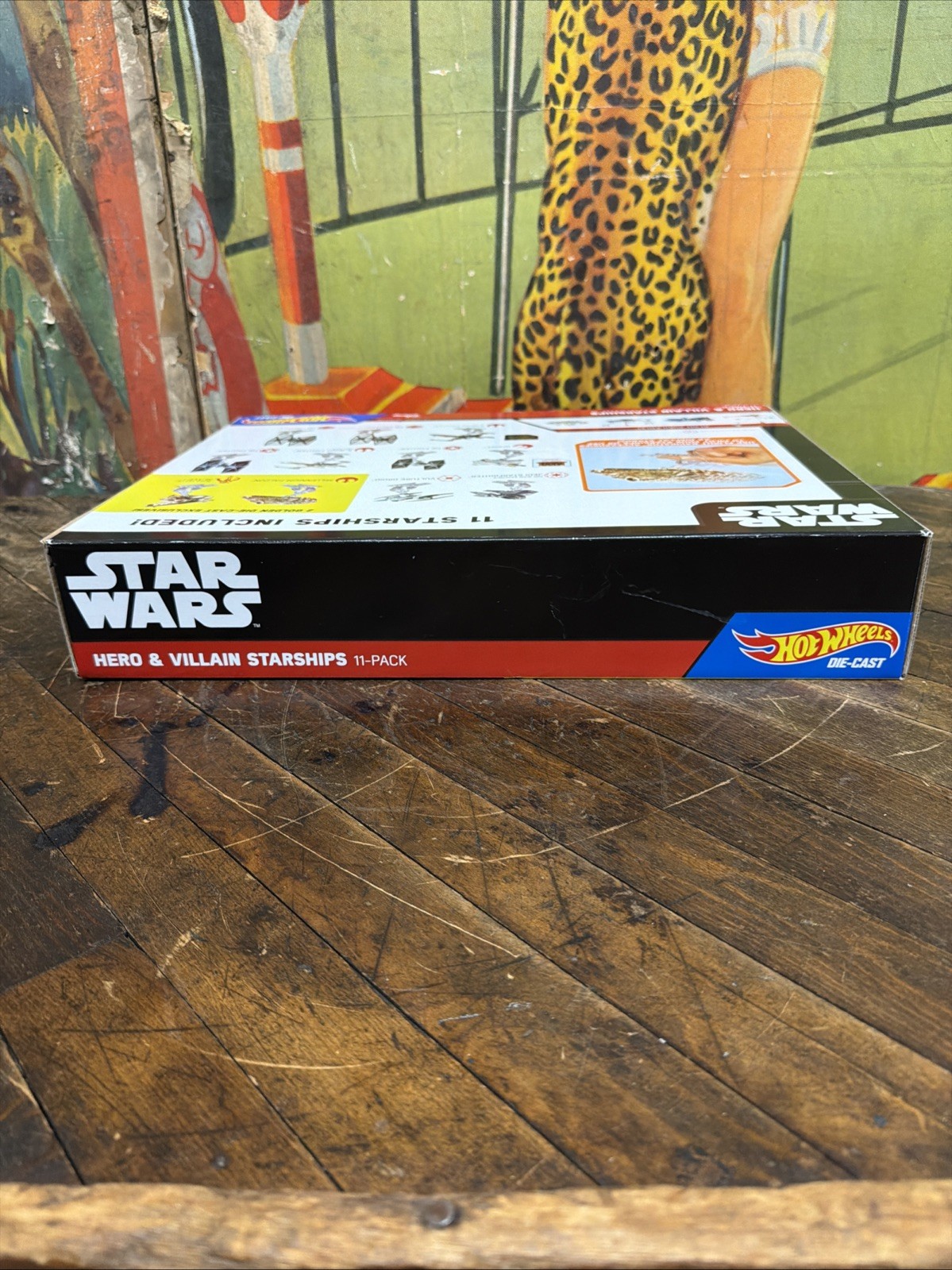 HOT WHEELS DIECAST DISNEY STAR WARS HERO & VILLAIN STARSHIPS 11 PACK FIGURE RARE