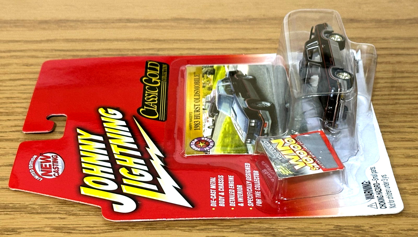 2004 JOHNNY LIGHTNING CLASSIC GOLD 1983 HURST OLDS CUTLASS 442 RARE HTF EXC COND