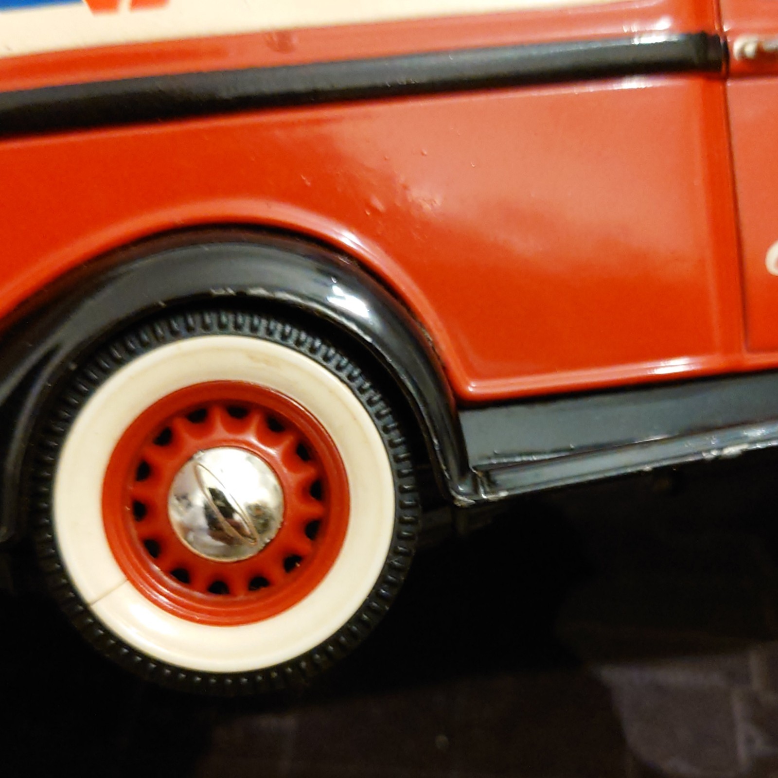 Liberty Classics 1936 Dodge Panel Van 1:25 Scale Diecast Coin Bank Money Box