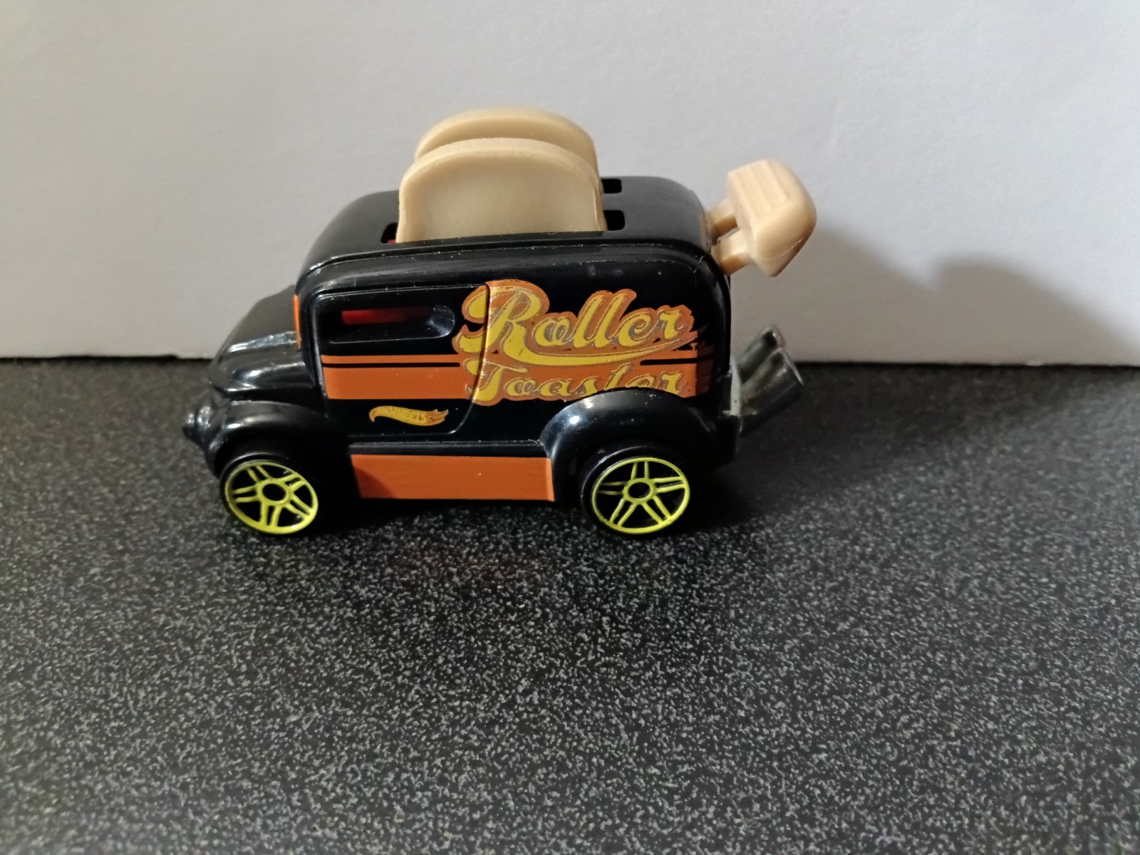 Hot Wheels Roller Toaster die-cast toy car
