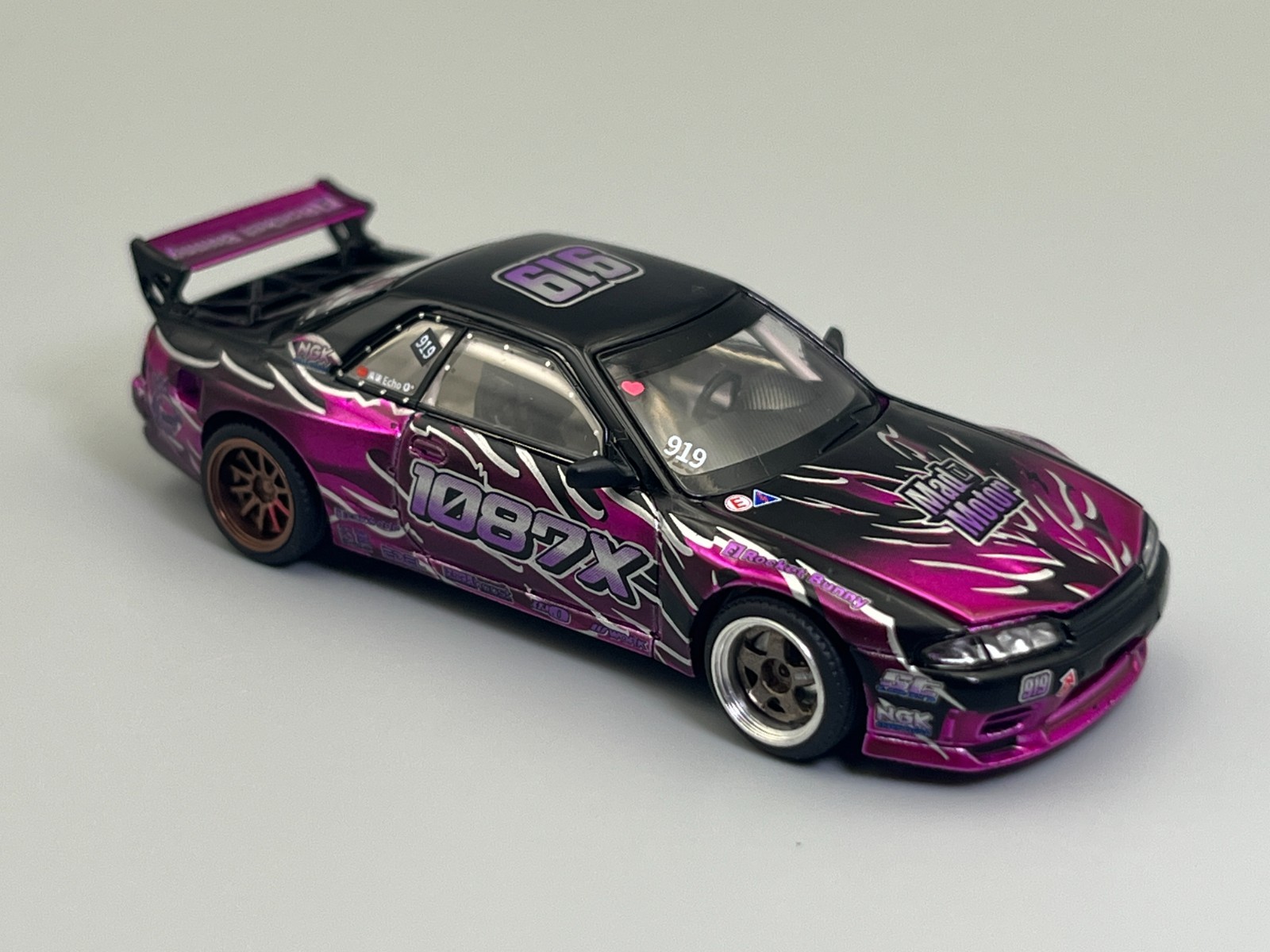Pandem Nissan Skyline GT-R R32 “Echo Gao” Formula Drift 1087X Poprace 1/64 scale
