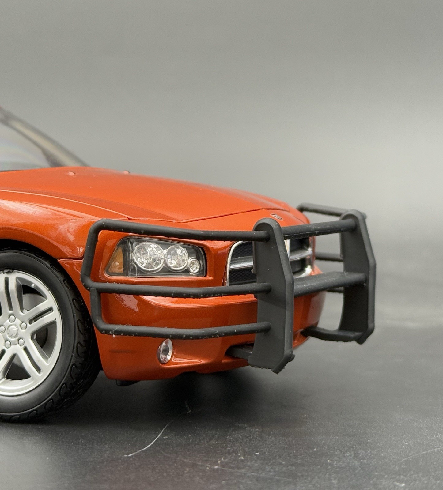1/18 Go Rhino Wrap Around Push Bumper Pushbar Welly Dodge Charger Police 1851