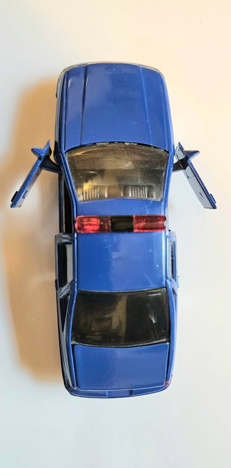 Road Champs Wisconsin State Patrol die-cast and plastic Caprice toy – 1/43 scale